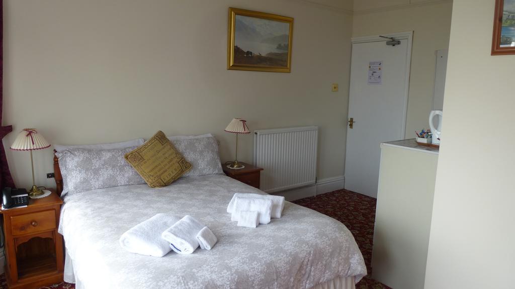 Whitehall Guest House Colwyn Bay Extérieur photo